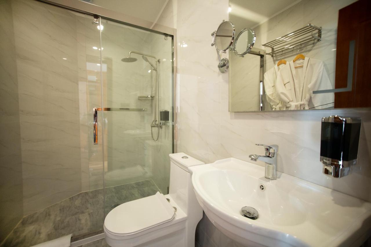 Chveni Ezo Boutique Hotel Kobuleti Bagian luar foto